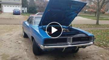 1969 B5 Dodge Charger RT 40 with 4 speed and Dana 60 