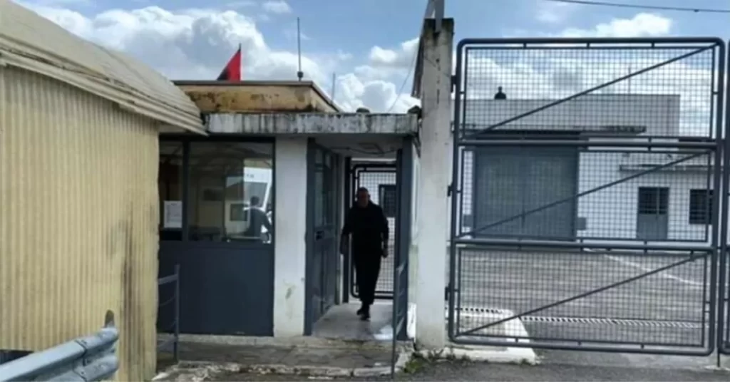 Tr*toli në b*rgun e Fushë-Krujës, kush nga kr*minelët tentoi që të arr*tiset nga qelia?