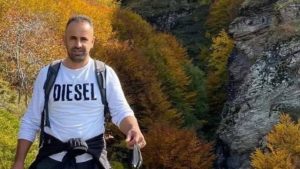 Baba i tre fëmijëve, vd*kja tragjike e 43-vjeçarit që po shkonte për të ndihmuar në shuarjen e flakëve në Parkun Kombëtar të Lurës