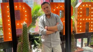 2NCwNFP5-laert-vasili_sd