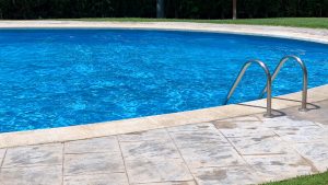 piscine-shutterstock-xrwma