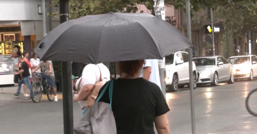 Reshje shiu dhe.. do habiteni çfarë do ndodhë me motin në ditët në vazhdim
