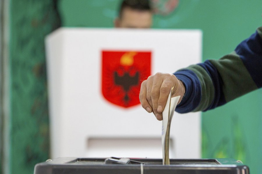 E frikshme! E pabesueshme sa vite burg rrezikoni nëse shisni votën, sipas Kodit të Ri Penal