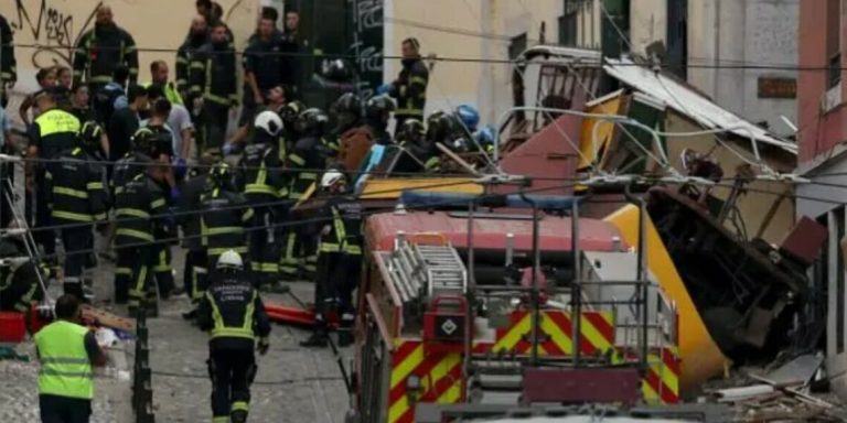 Tragjedi e madhe/ Aksidenti që la pas 15 të vd*kur, shpall ditë zie kombëtare