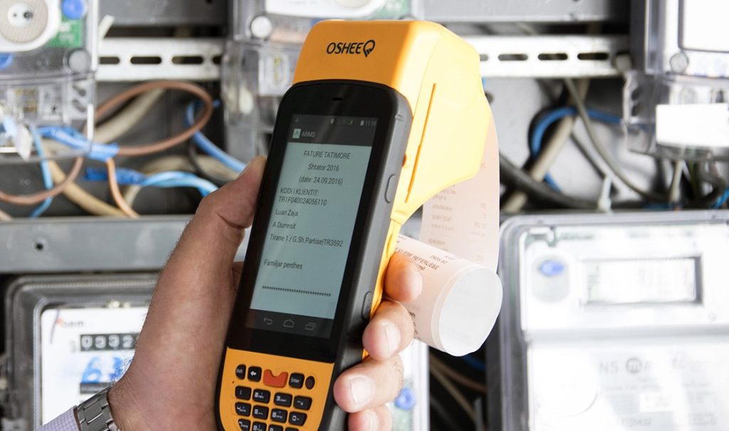 Lajm i mire! Nga pensionistët tek invalidët, skema si mund të shlyhen borxhet e energjisë elektrike! Tri kategoritë që përfitojnë