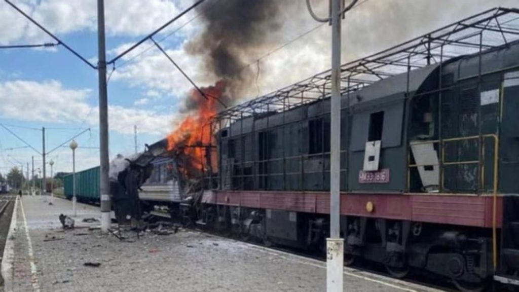 Sulmohet treni, vik tima dhe dhjetëra të pl agosur