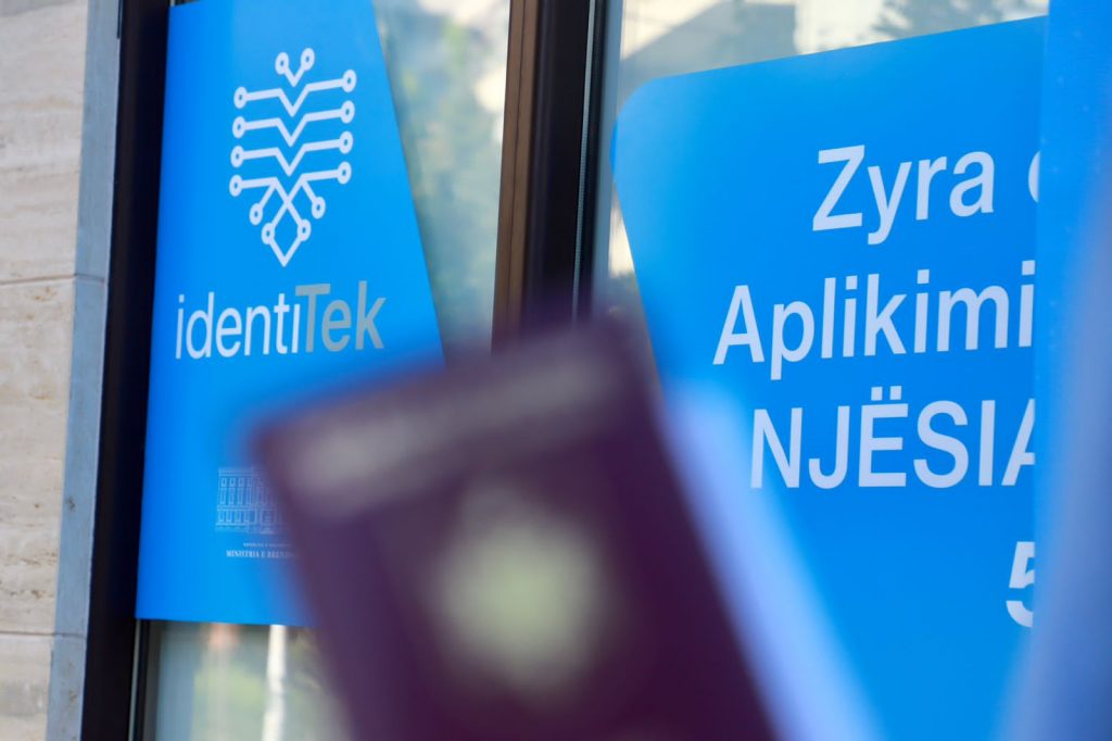 Sdo iu duhet më as pasaporta? Pas pak muajsh te gjithe shqiptaret me Identitet digjital, ja cfare mund te beni