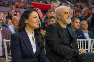 900-0-1757587368xrama-balluku-426