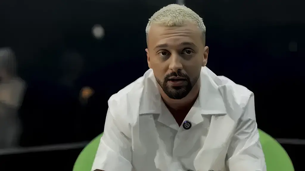 Gjesti rikthehet pas tr*gjedise se vellait, habit me postimin