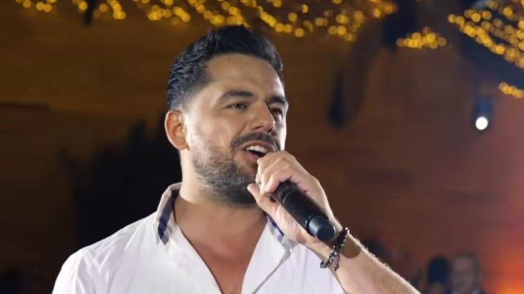 E t*rpshme! Kjo është gazetarja që nuk e kursen Shpat Kasapin as për së vd*kuri