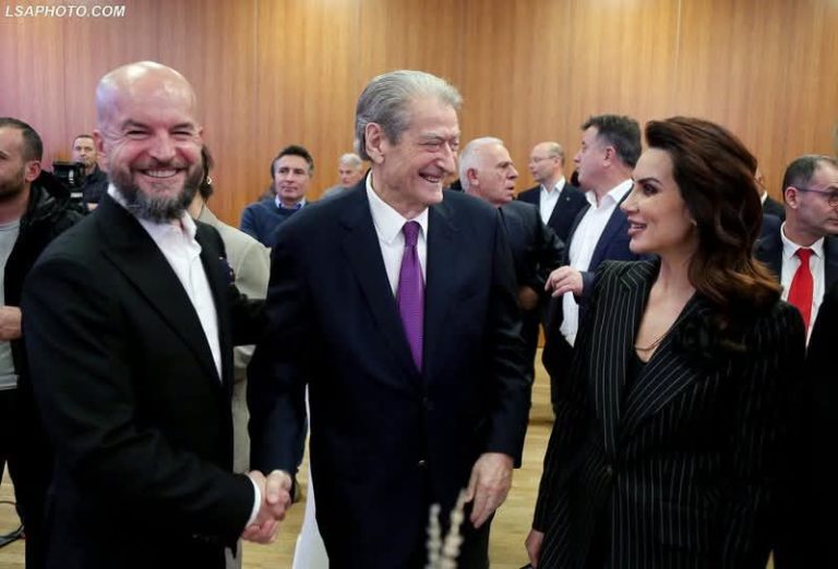 Alfred Lela paralajmëron Salianjin: E pe çfarë i punoi Berisha Bashës, ty të..