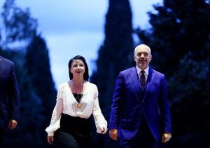 900-0-1766095249x63db9256ce812-785-0-5e596f73c5d94-737