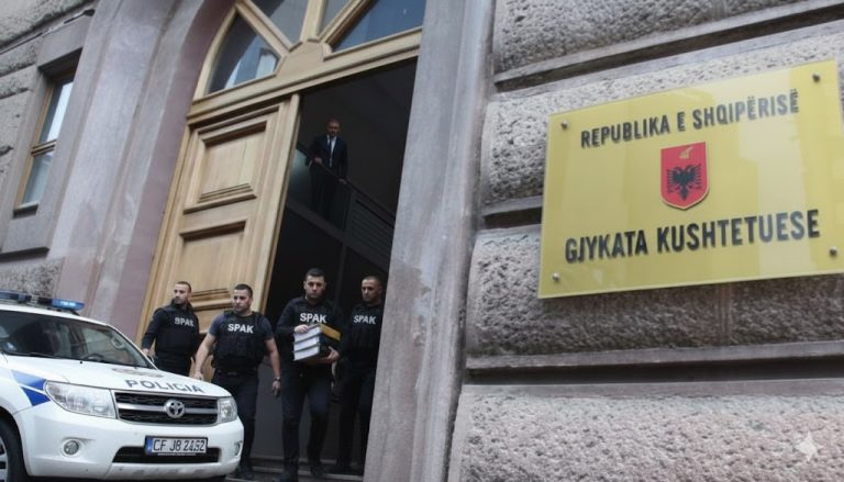 E BUJSHME, SPAK merr ne hetim GJYKATEN KUSHTETUESE, e rende cfare ka ndodhur