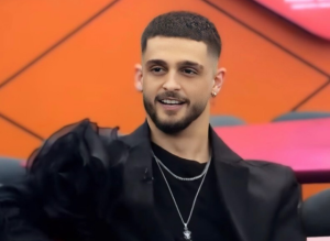 640-0-f588a128bb31788baaf3a3c007eca988