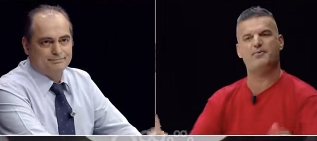 Bledi Mane “shpërthen” live në emision ndaj gazetarit