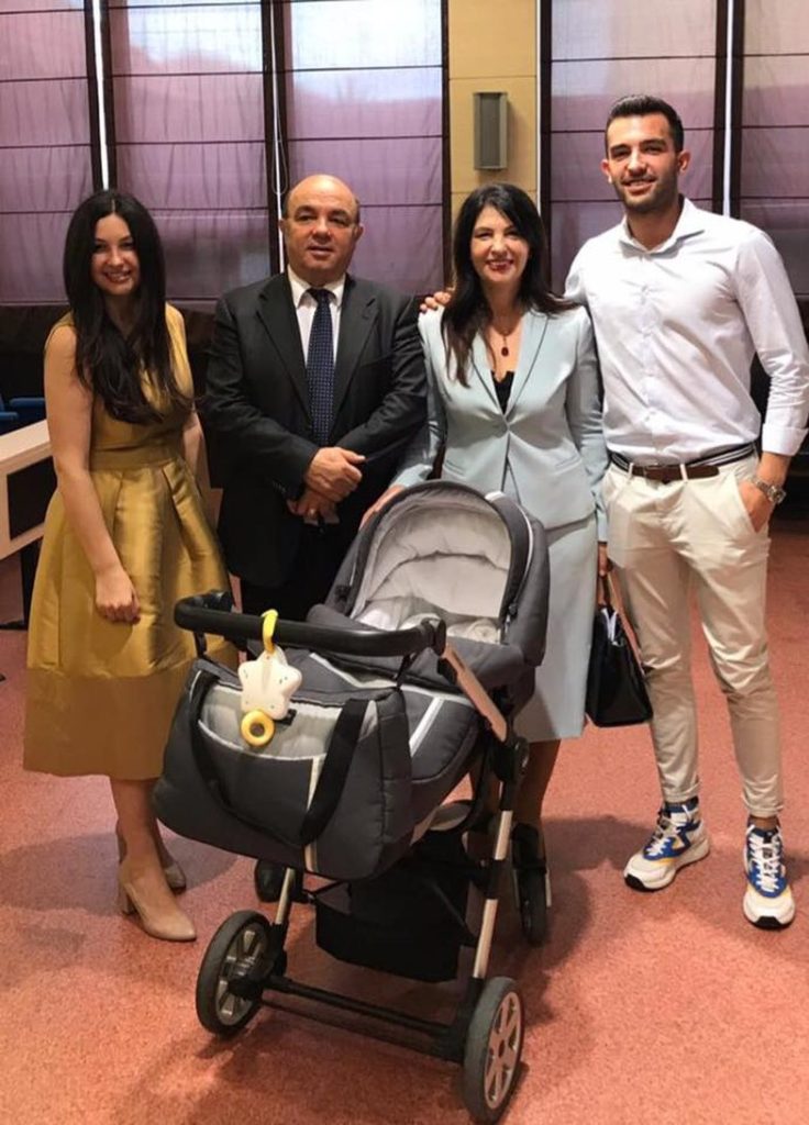 Pritjes i erdhi fundi! Jozefina Topallit i vjen lajmi madh që i gëzon zemrën