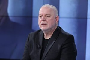 -800-0-1771879916x640-0-baton-haxhiu-3-652-174