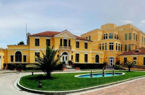 900-0-ambasada-amerikane-ne-shqiperi-1-675x450-1-675x440-1-1