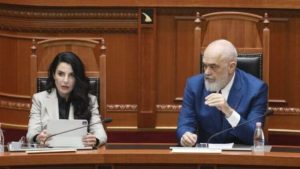 Edi-Rama-Belinda-Balluku-770x434-2-750x423-1