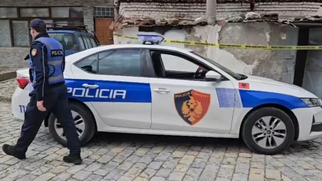 E RËNDË në vend! Mjeku kirurg ngacmon pacienten 21-vjeçare