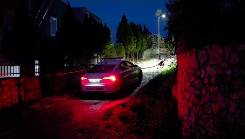 Ngjarje e rëndë në Fier, babai i dy fëmijëve gjendet i vr*rë në banesë