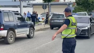I drejtuan ar mën efektivëve! Djali i ish-deputetit të PD
