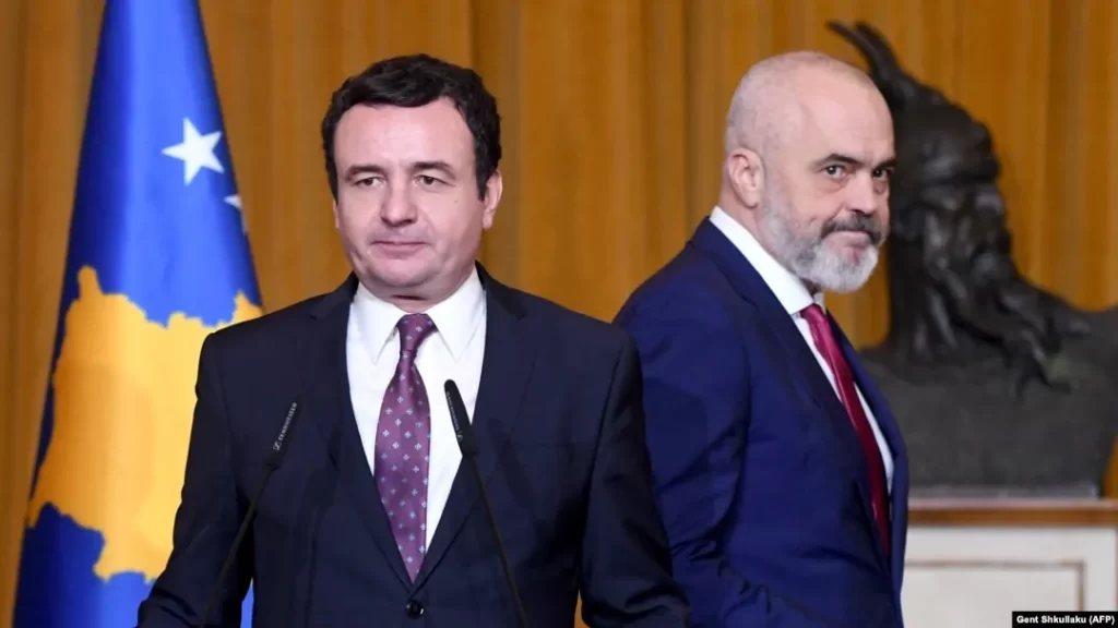 Protestat e fundit në Shqipëri, Albin Kurti ndaj kryeministrit Rama