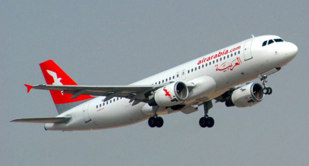Trupi i një burri gjendet në pjesën e poshtme të avionit në aeroport