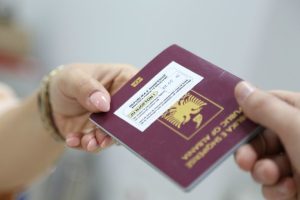5e68f2ce13057Pasaporta-696x464-1-1