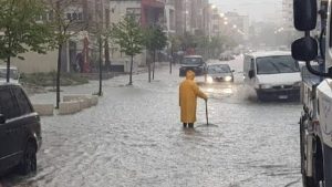 Instituti i Gjeoshkencave jep paralajmërimin: Sot dhe nesër, shtrëngata dhe stuhi në mottttttttttttttt